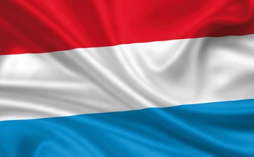 luxembourg flag